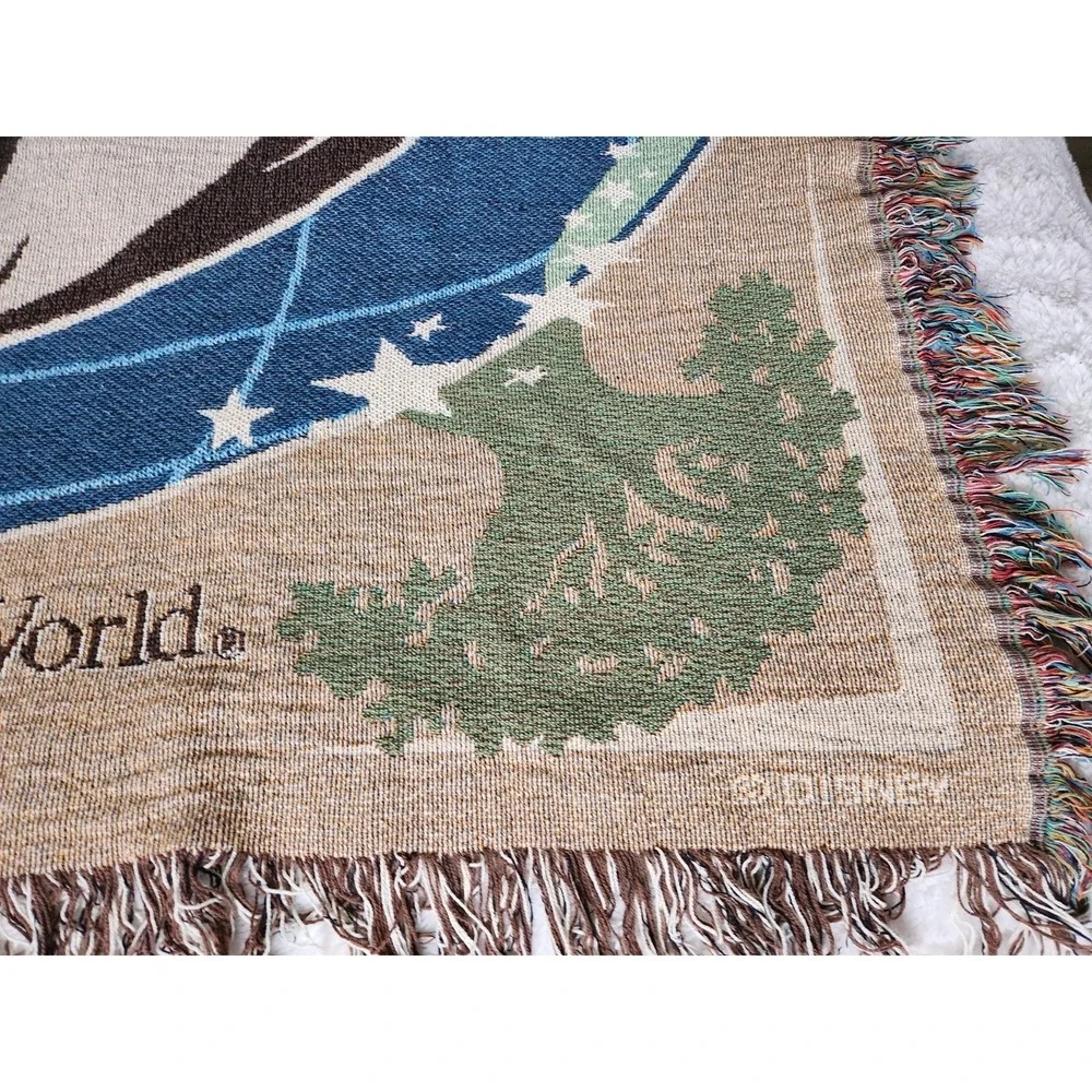Mickey Mouse Walt Disney World Epcot 4 Parks Tapestry Throw Blanket‎ 58 X 48 EUC